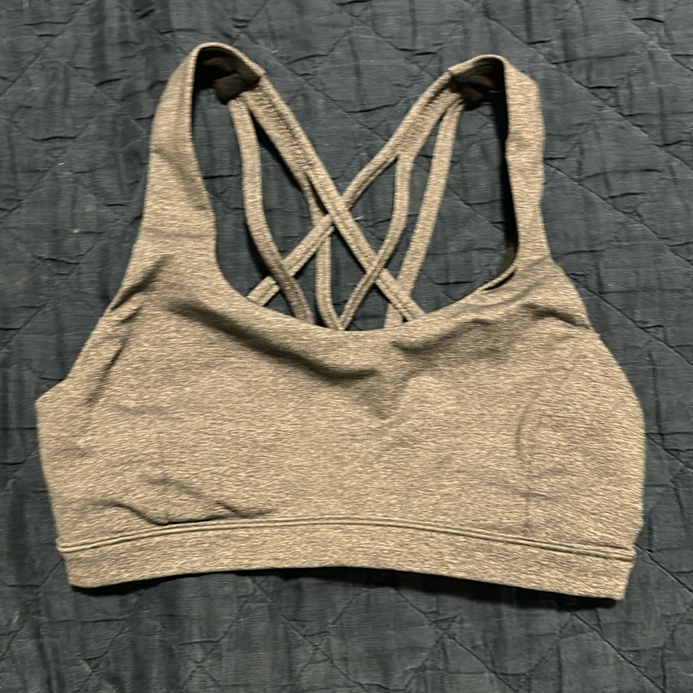 Lululemon free to be serene bra